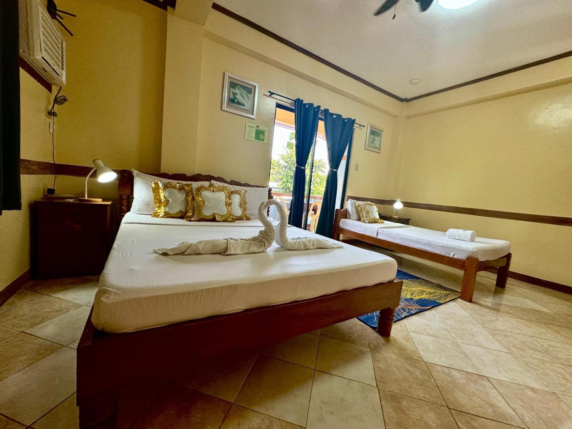 Ocean Breeze Inn Manoc-Manoc Oda fotoğraf