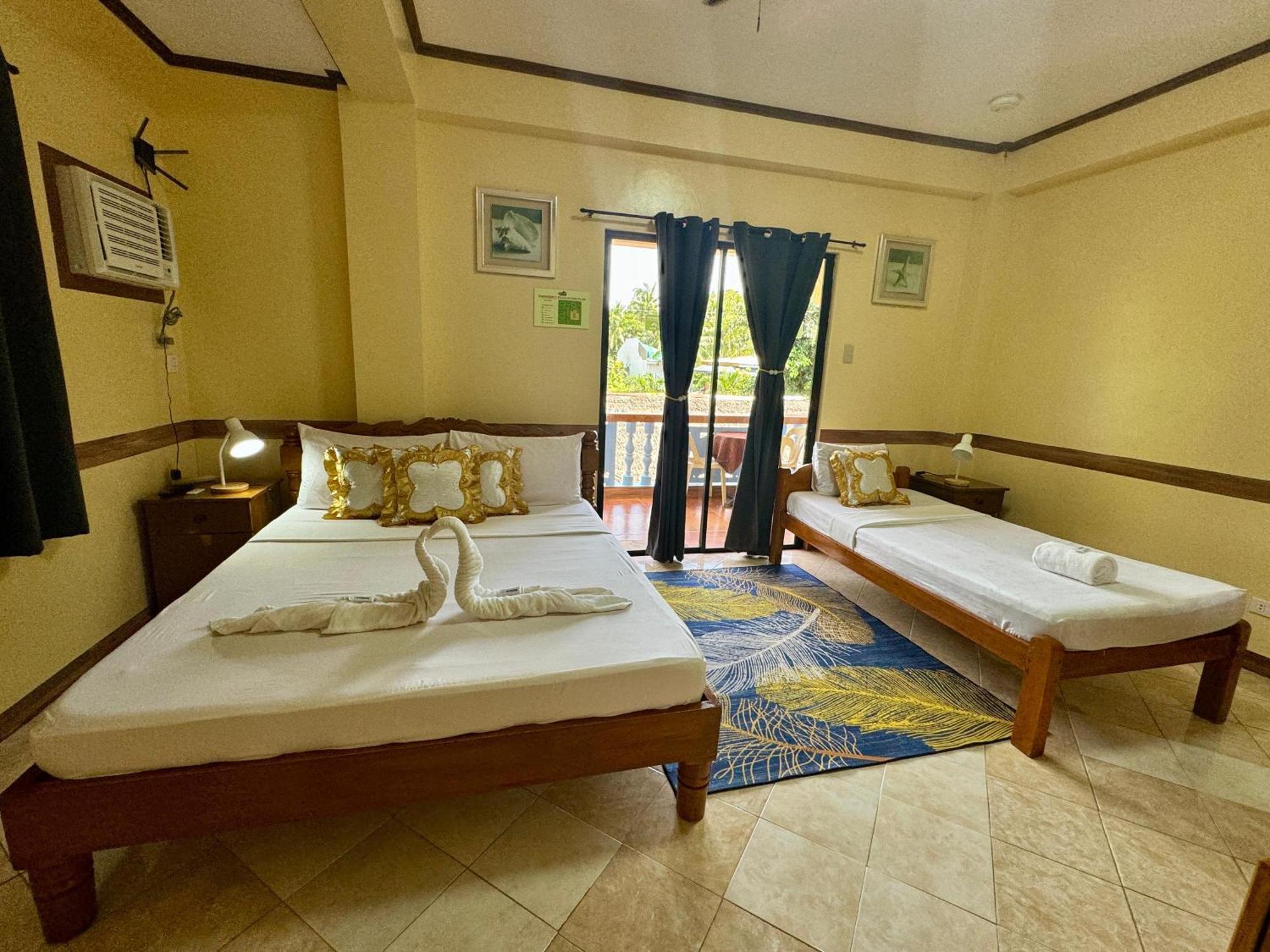 Ocean Breeze Inn Manoc-Manoc Oda fotoğraf